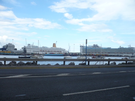 Cruiseships Dublin - Public Domain Photograph