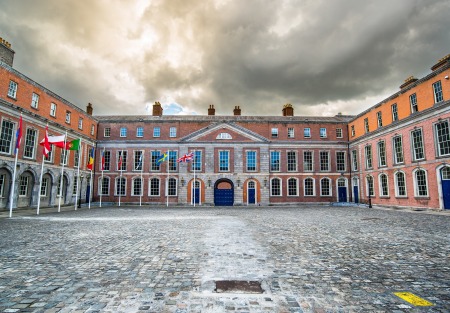 Dublin castle courtyard scene - Public Domain Photograph