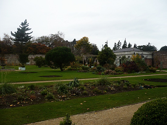 Fancy garden - Public Domain Photograph