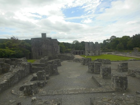 Mellifont Abbey buildings - Public Domain Photograph