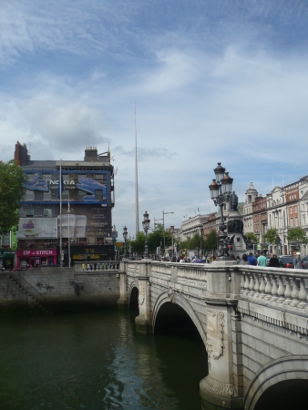 RIver Liffey1 - Public Domain Photograph