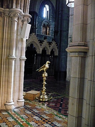 Brass eagle - Public Domain Photograph