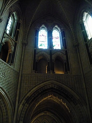 Church arches - Public Domain Photograph