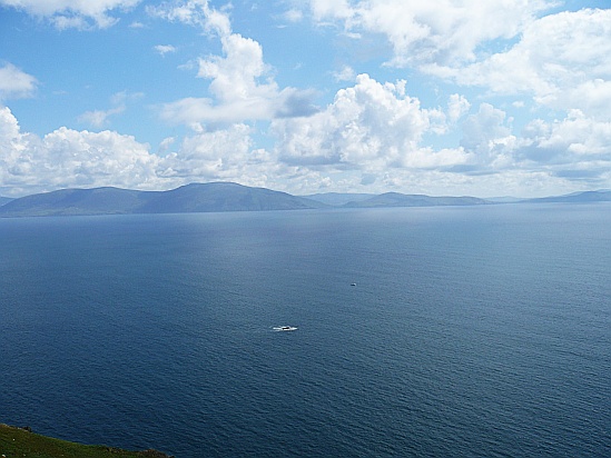 Lone boat - Public Domain Photograph