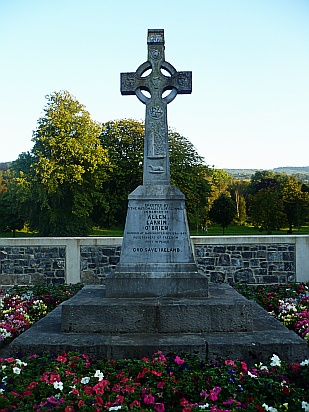 Manchester martyrs monument - Public Domain Photograph