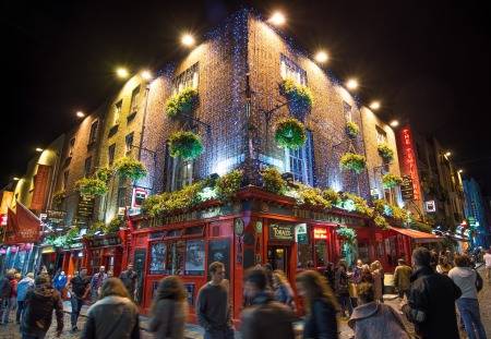 Temple bar dublin - Public Domain Photograph