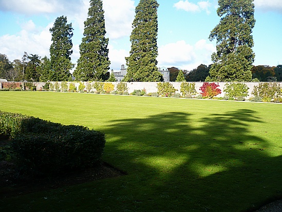 Walled garden scene - Public Domain Photograph